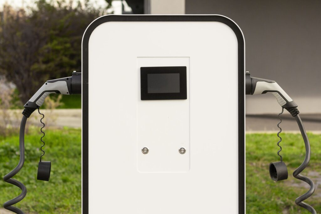 Modern electrical fast charger to electrical or hybrid automobiles. High technology charger for